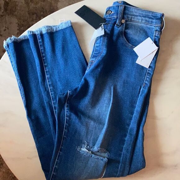 🆕🆕🆕  💥STONE ROW Ladies size 27 jeans 🔥🆕🆕🆕 - Picture 2 of 5